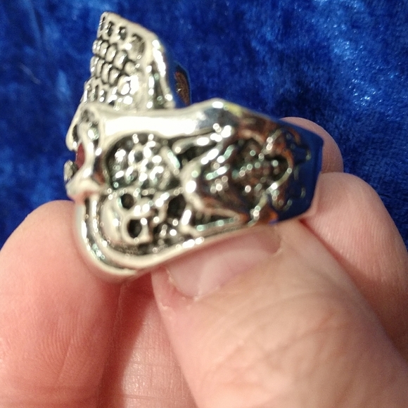 Skeleton Skull Statement Ring Stainless Steel Red Eyes Gothic Bikers Streetwear - Picture 6 of 8